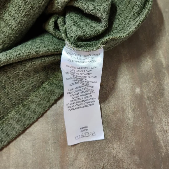 Calvin Klein Jeans Green Waffle Print Long Sleeve Hooded Shirt - Size Small (S) - Picture 7 of 8